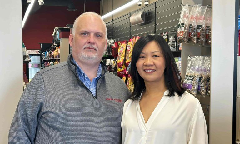 Global_Pet_Foods_-_Mike_and_Lenni